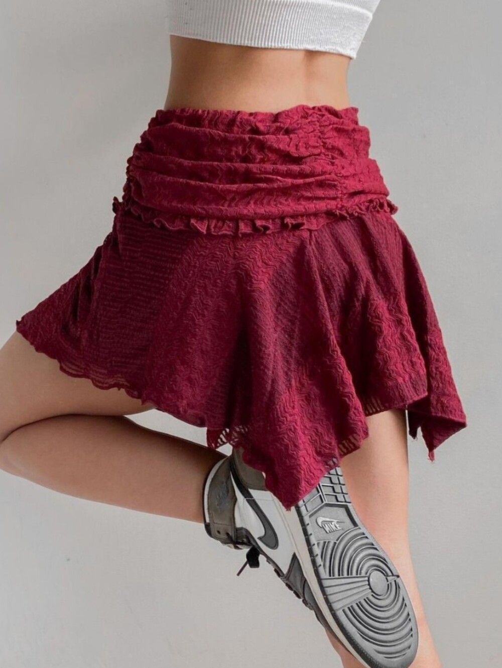 Urban Outfitters Womens Burgundy Red Cropped Ruffled Fairy Mini Skirt Medium - Picture 2 of 12